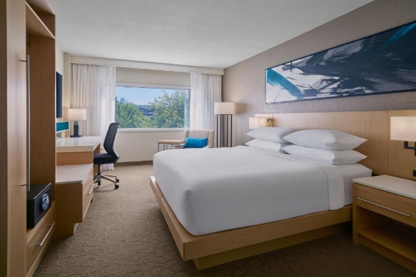 Delta Hotels by Marriott Little Rock West image 10